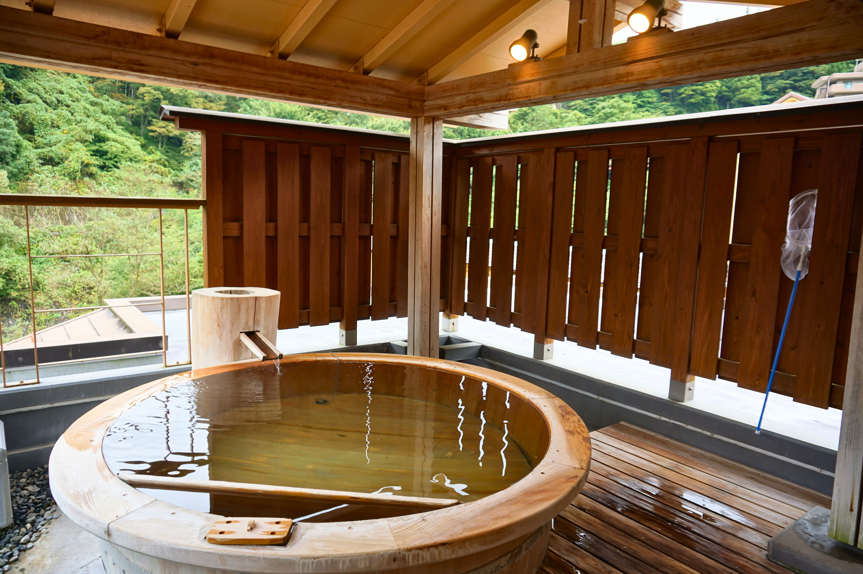 4階_屋上展望露天風呂