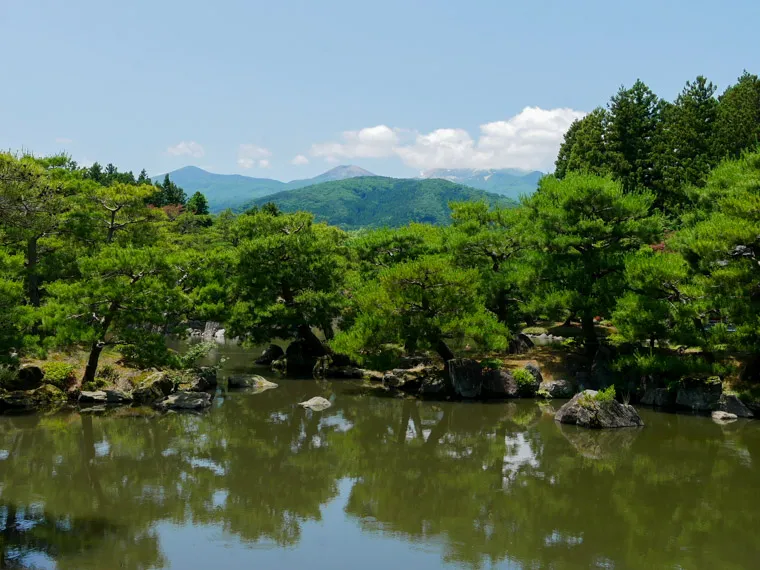天気が良ければ吾妻小富士が見える