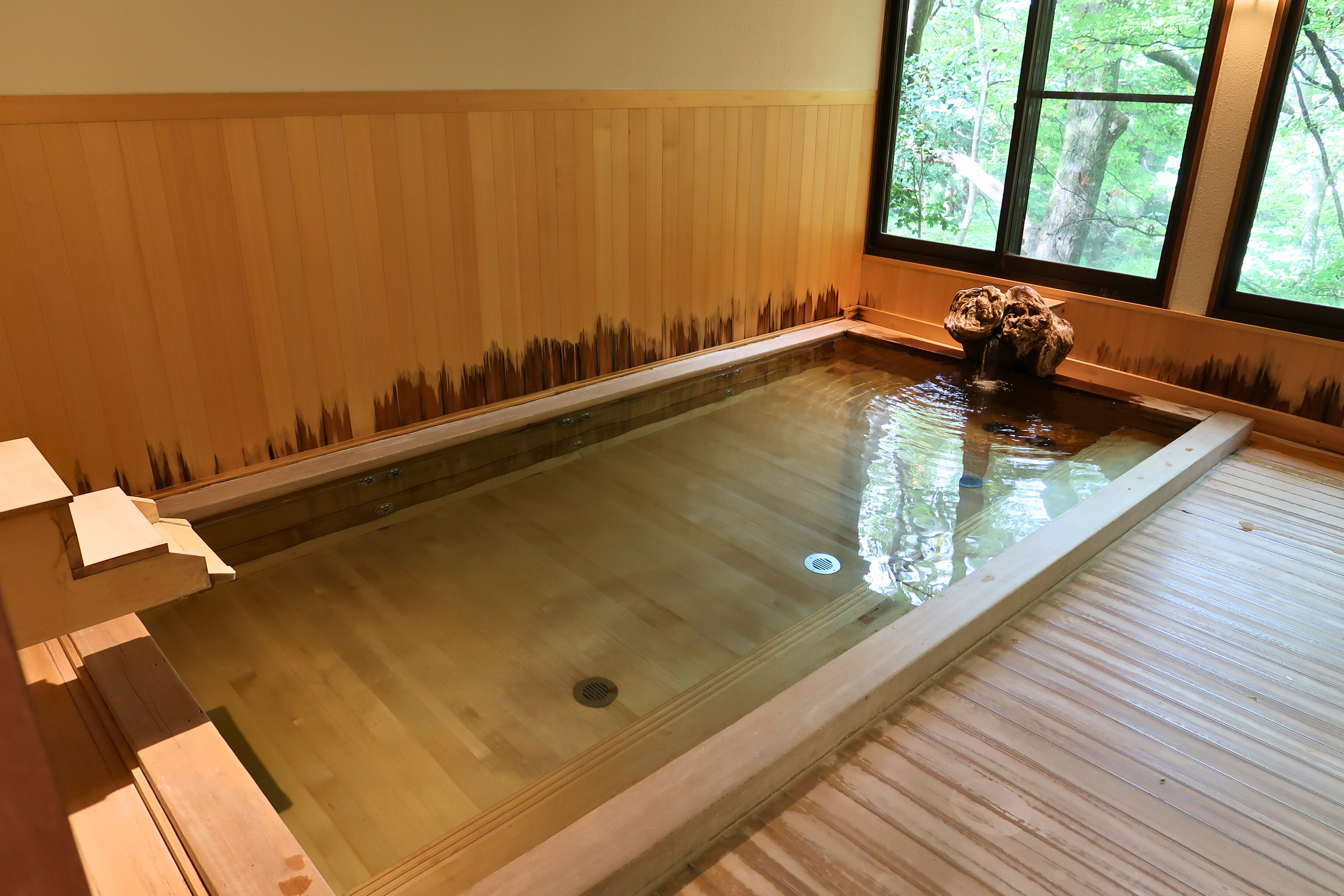 貸切風呂 櫨染(はじぞめ)