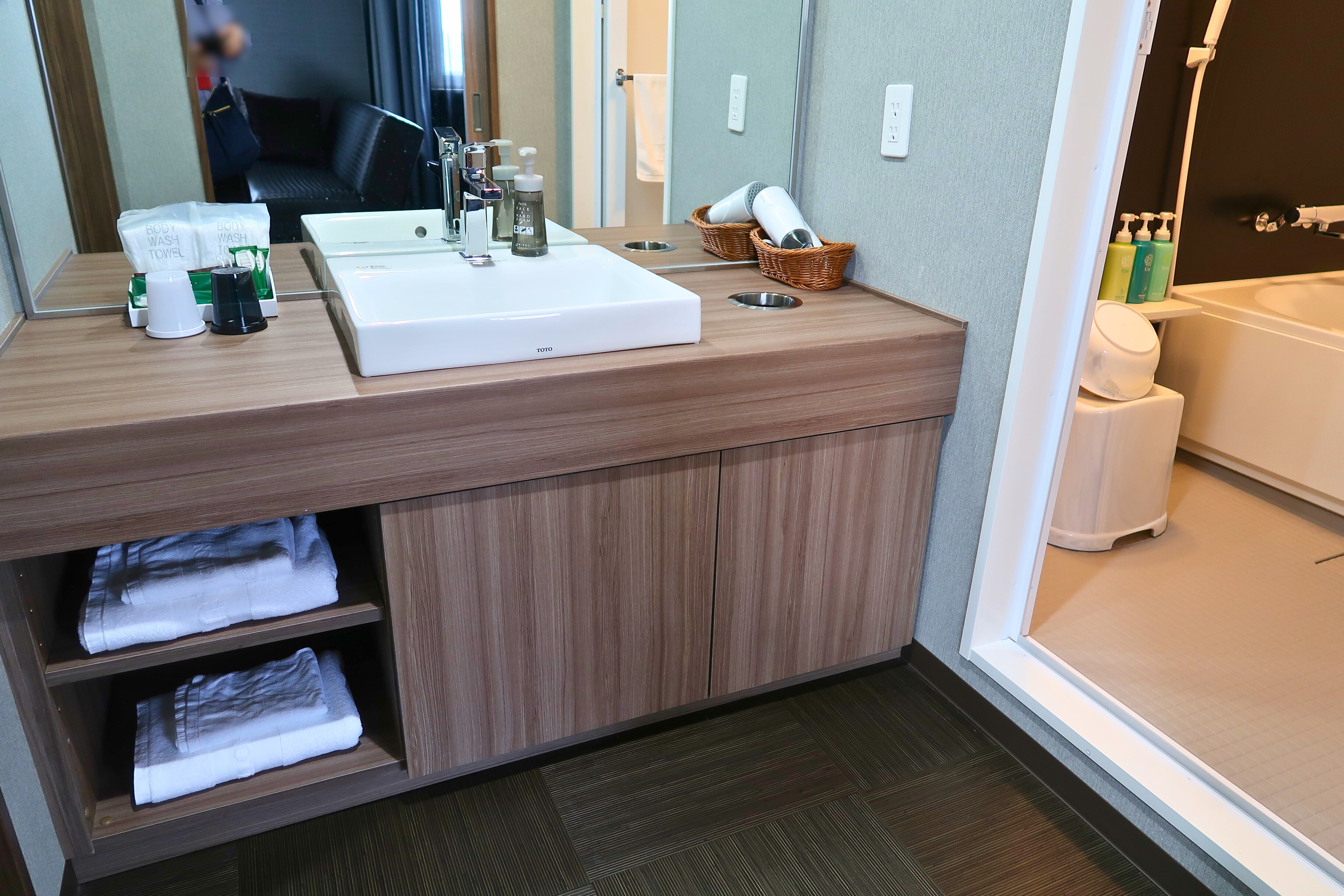 デラックスツイン