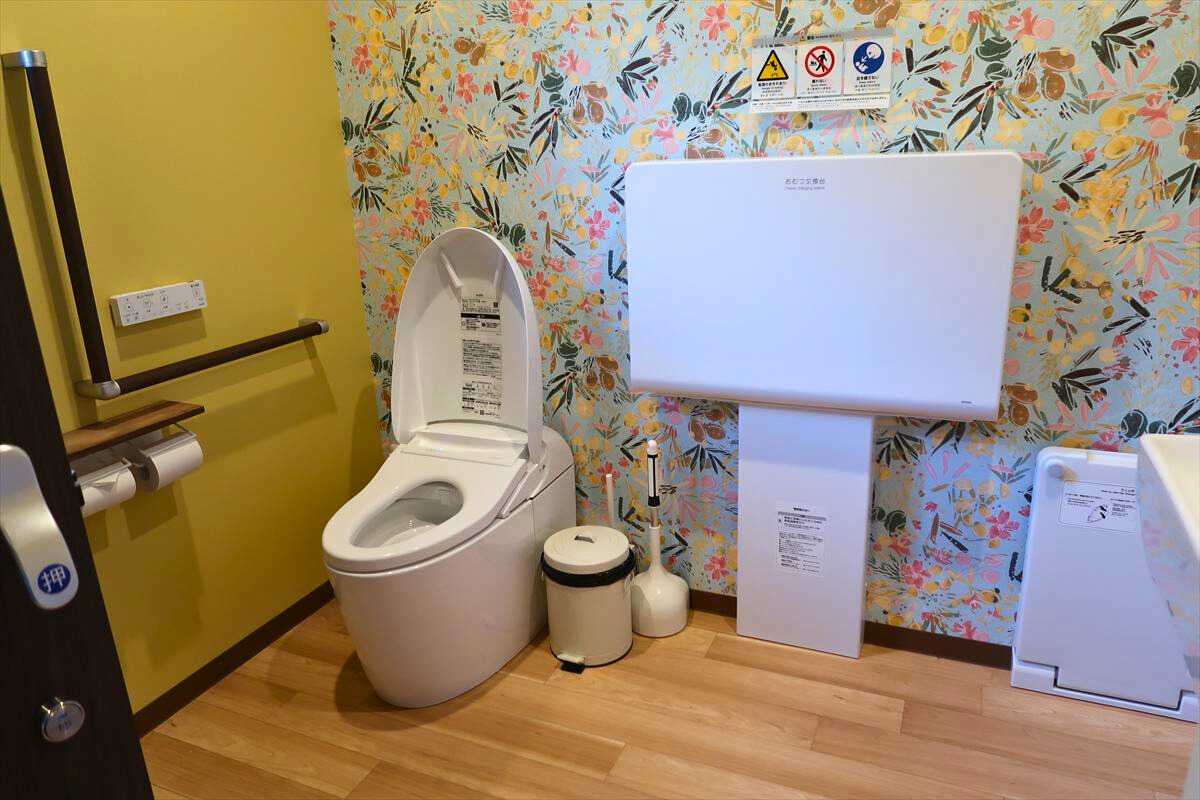 寺カフェ 樹楽里寺巣内ユニバーサルトイレ